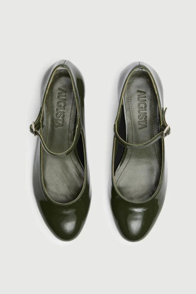 Emilia glossy