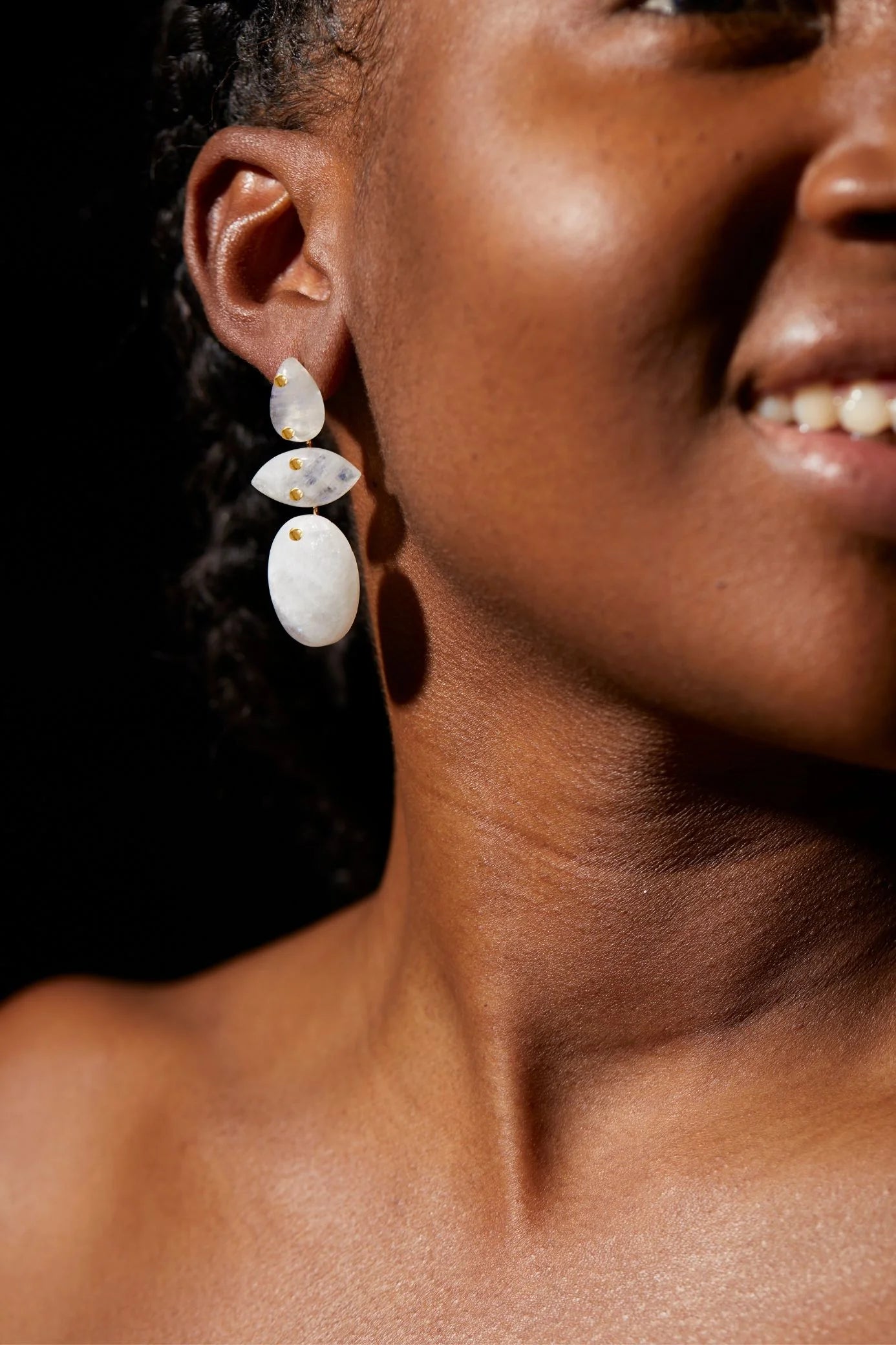 Boucles d'oreilles Ivarene Avalon Pierre De Lune Blanche - PODIUMS NANCY