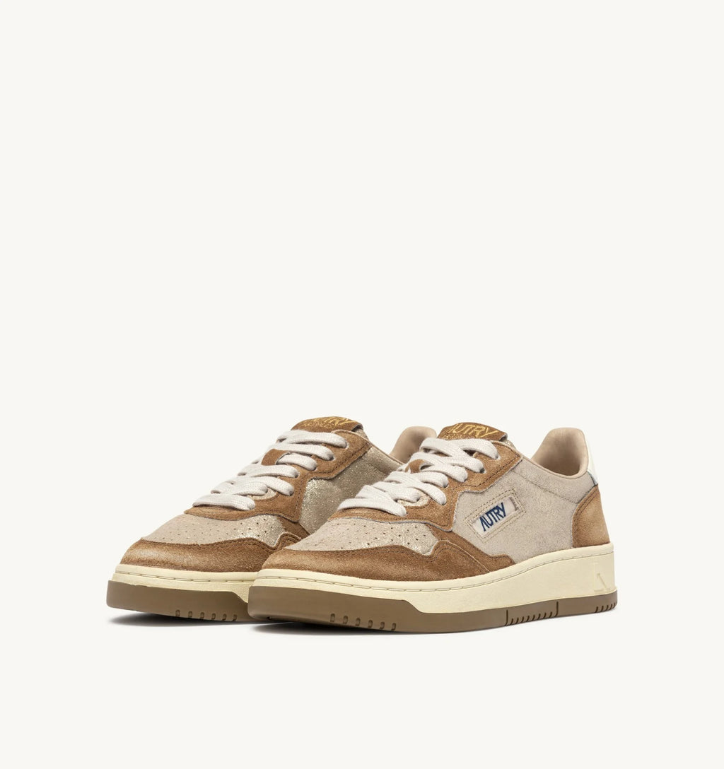 Baskets Autry Medalist LowYB01 Argent/Beige | Podiums Nancy