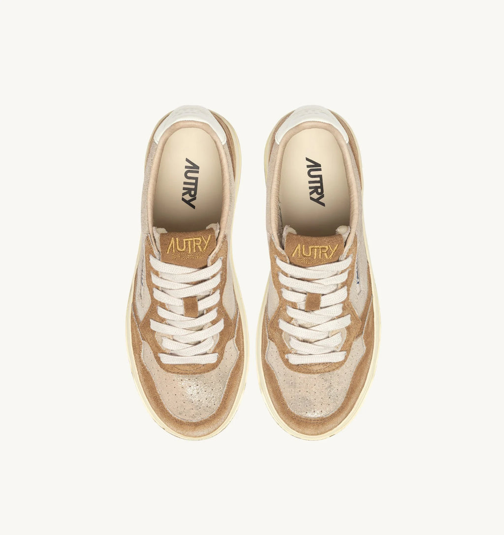 Baskets Autry Medalist LowYB01 Argent/Beige | Podiums Nancy