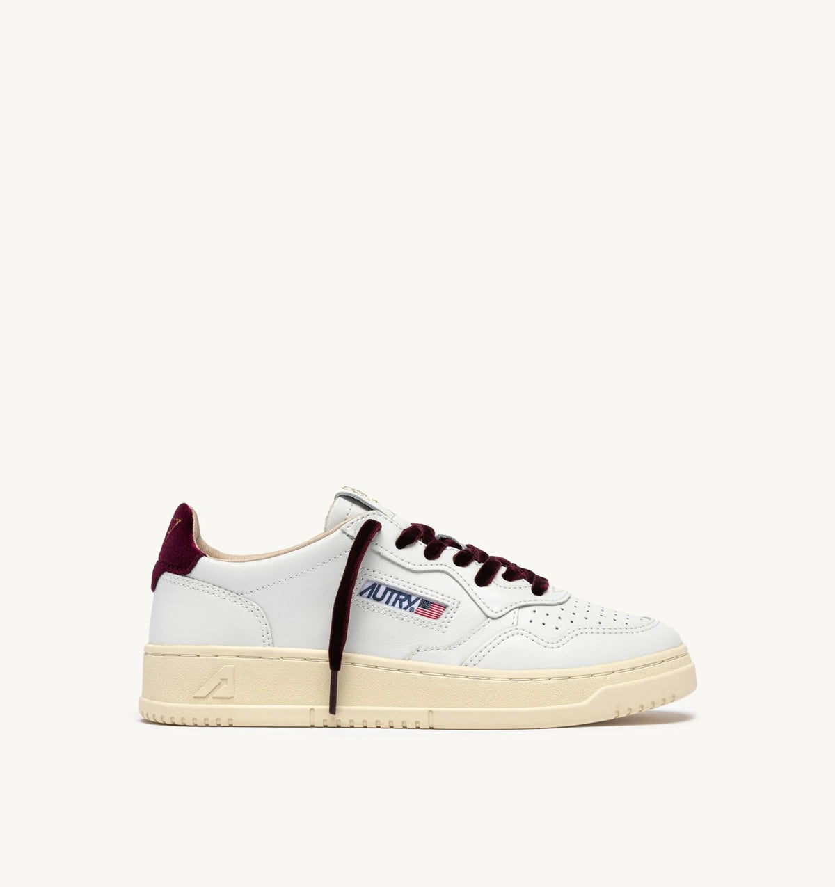 Baskets Autry Medalist Low VZ01 Velvet Blanc/FIG | Podiums Nancy