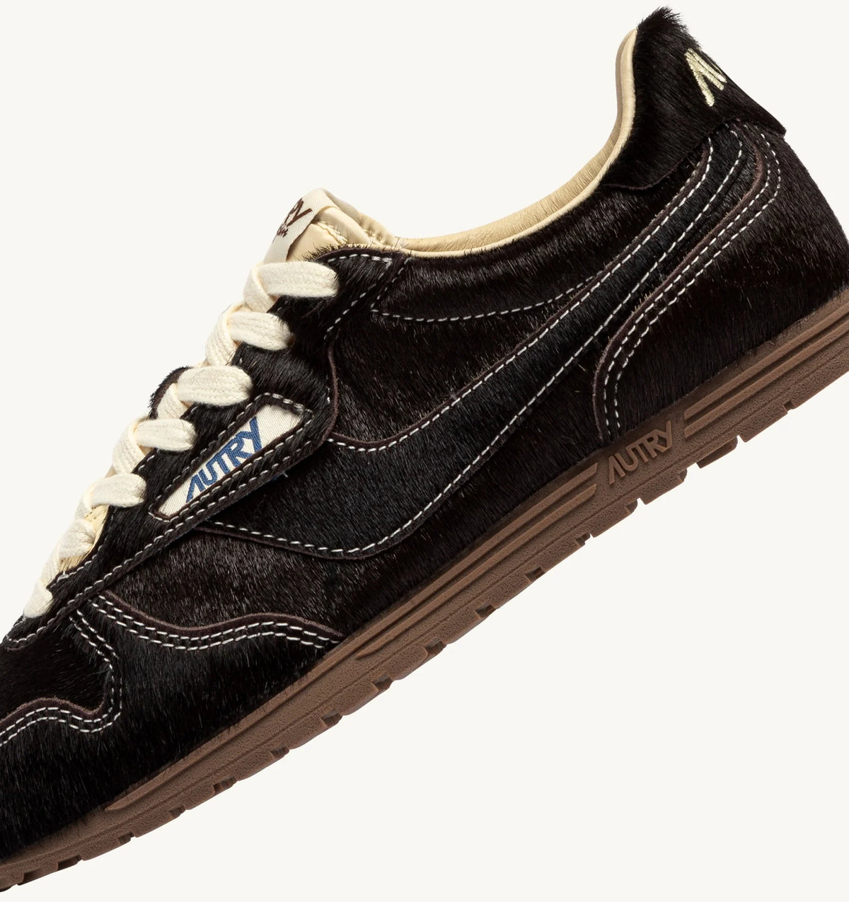 Baskets Autry Windspin Low BN01 Pony Brown | Podiums Nancy