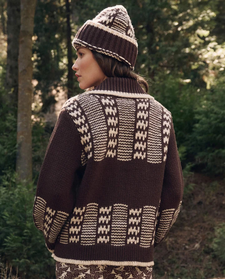 Cardigan TheGreat. Chalet Walnut & Cream | Podiums Nancy