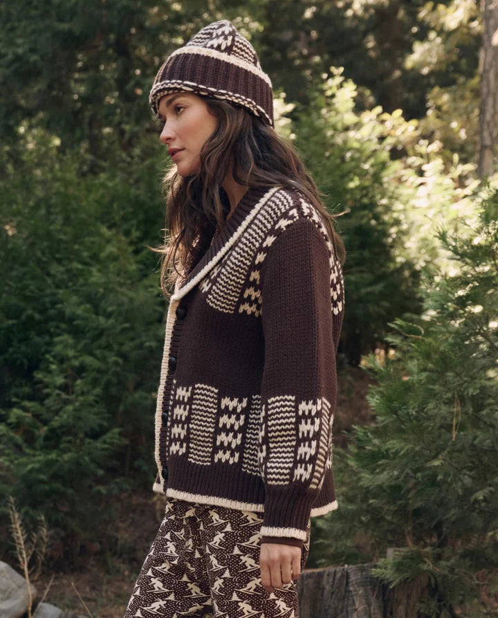 Cardigan TheGreat. Chalet Walnut & Cream | Podiums Nancy