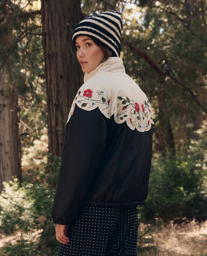 Veste TheGreat. Wildflower Puffer Almost Black | Podiums Nancy