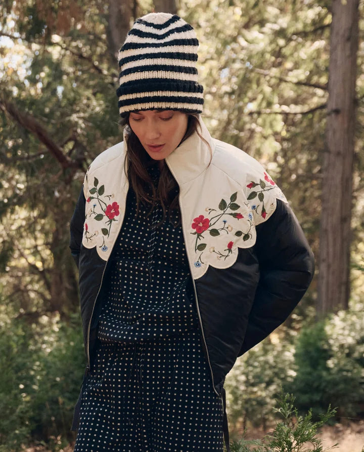 Veste TheGreat. Wildflower Puffer Almost Black | Podiums Nancy