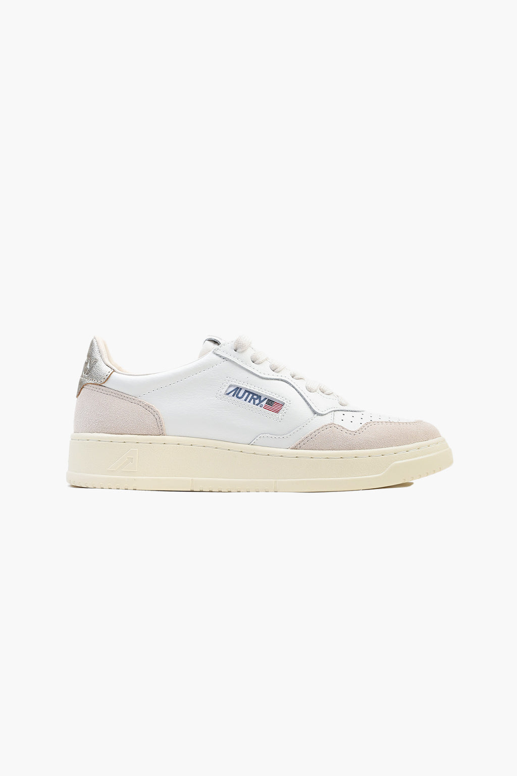 medalist low suede