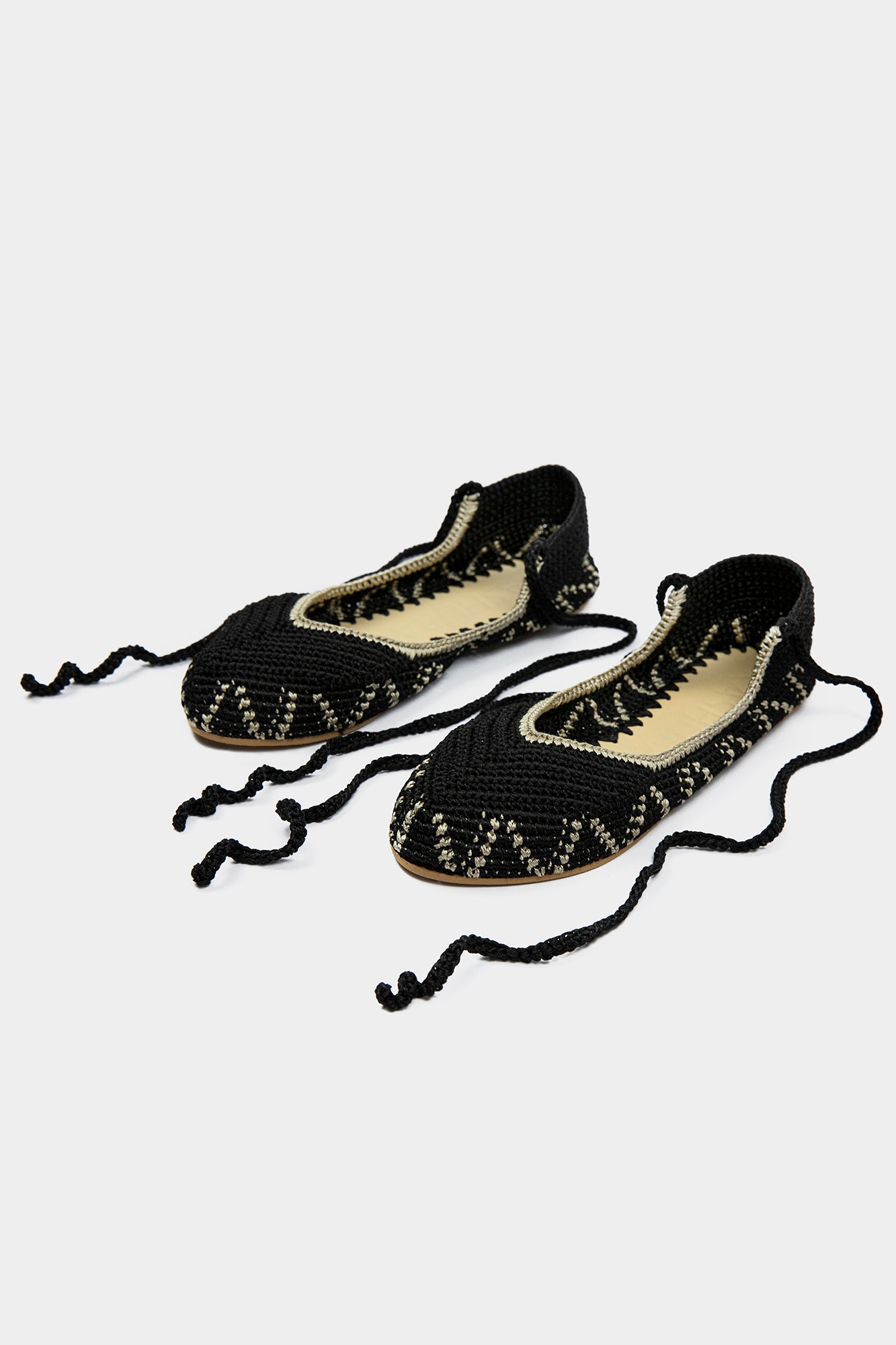 Ballerines Kashura Poivre Noir | Podiums Nancy