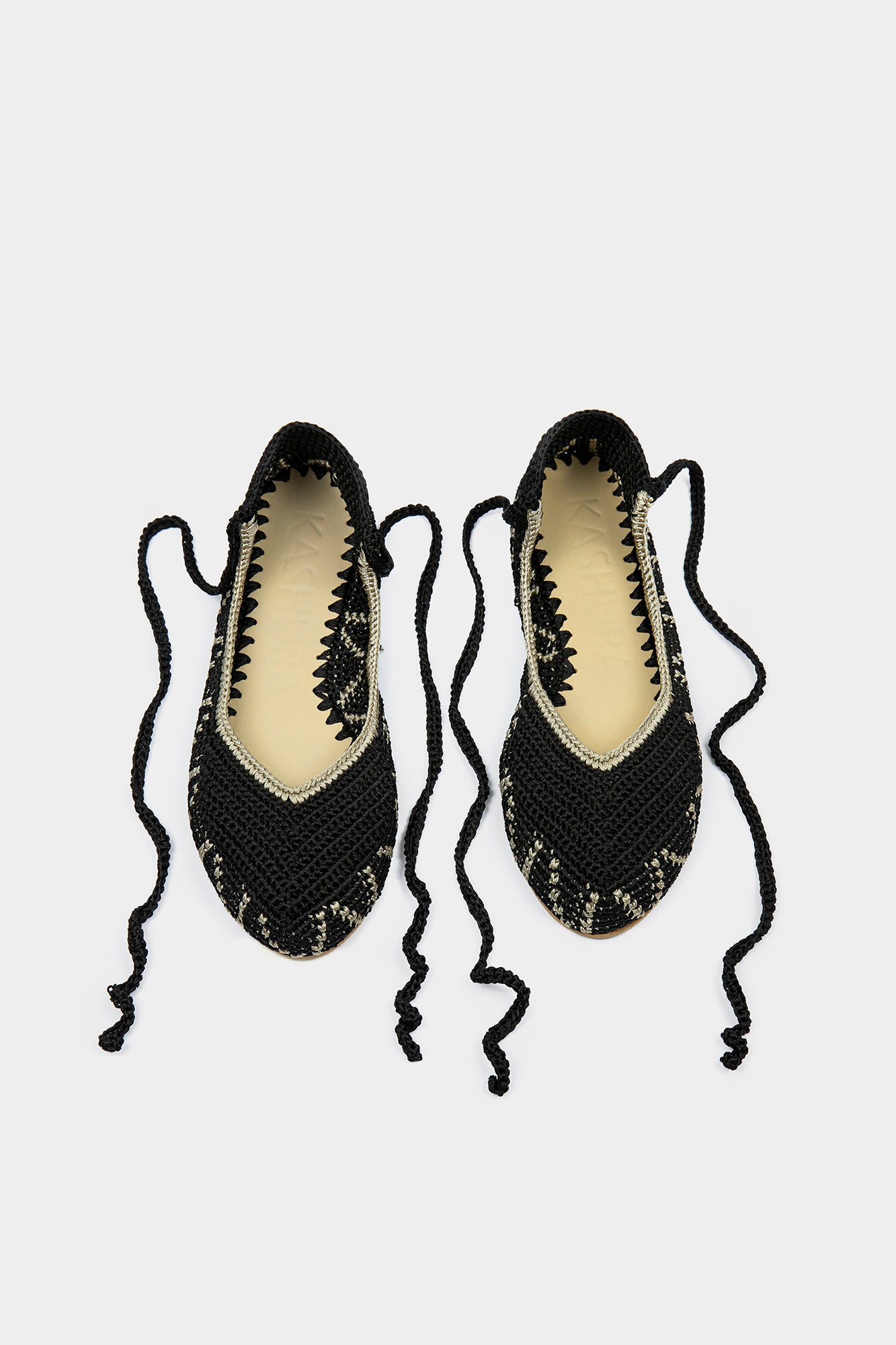 Ballerines Kashura Poivre Noir | Podiums Nancy