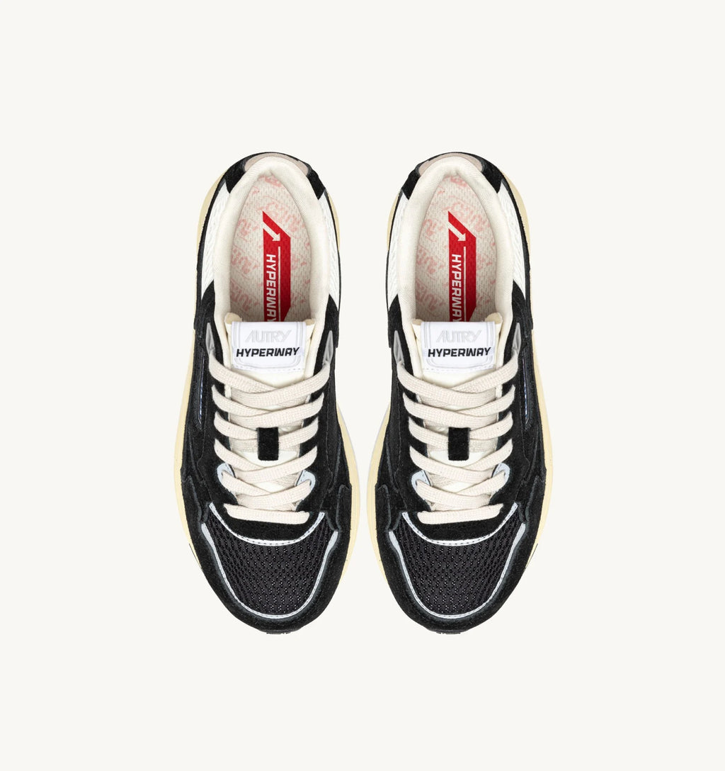 Baskets Autry Hyperway Low UM23 Noir Argent | Podiums Nancy