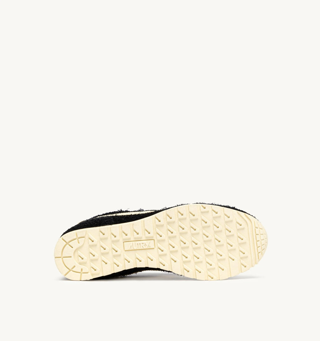 Baskets Autry Windspin Low UB27 Noir/Rutabaga | Podiums Nancy