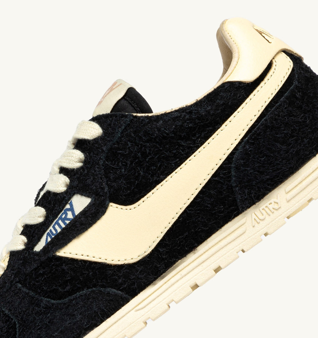 Baskets Autry Windspin Low UB27 Noir/Rutabaga | Podiums Nancy