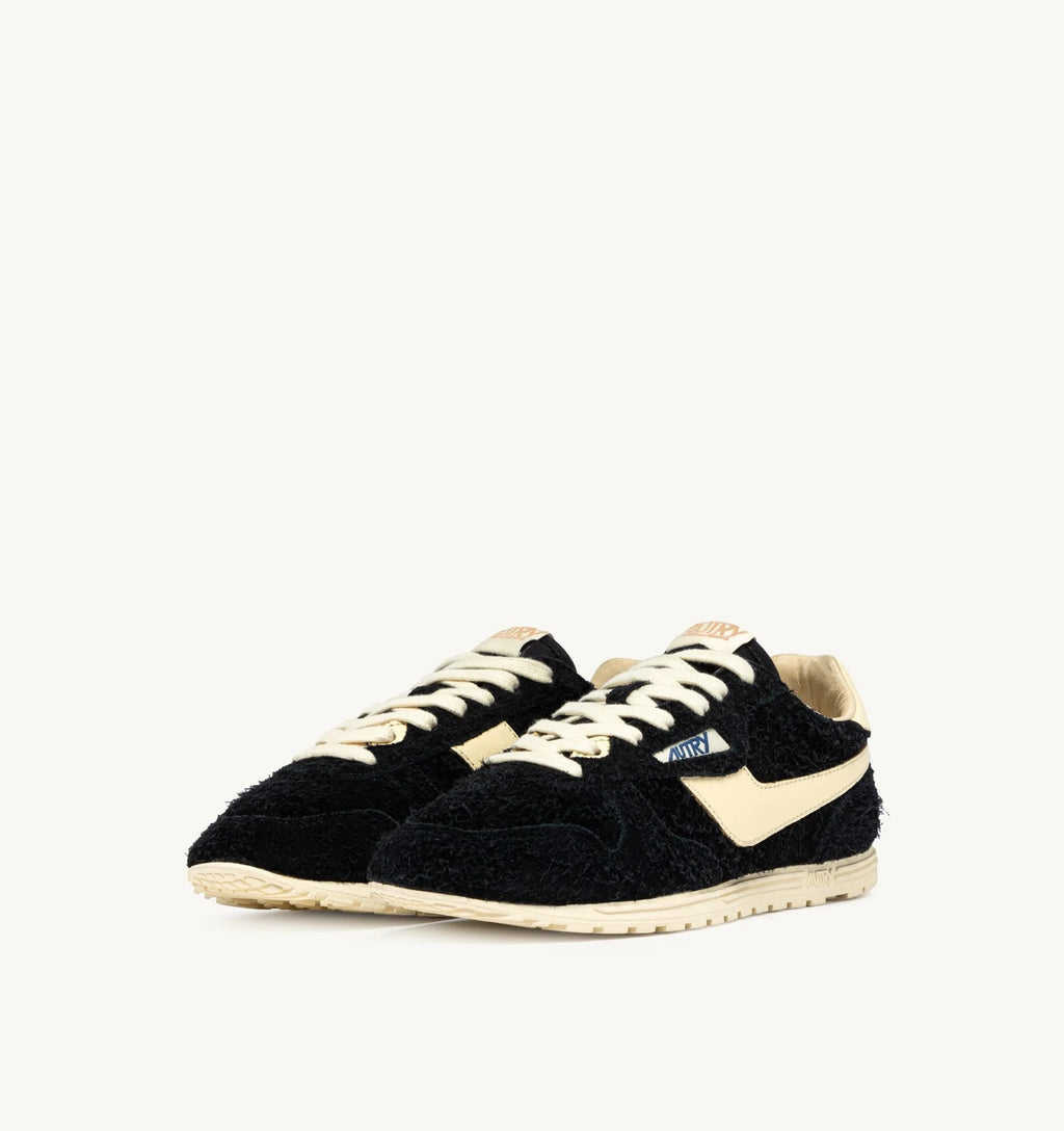 Baskets Autry Windspin Low UB27 Noir/Rutabaga | Podiums Nancy