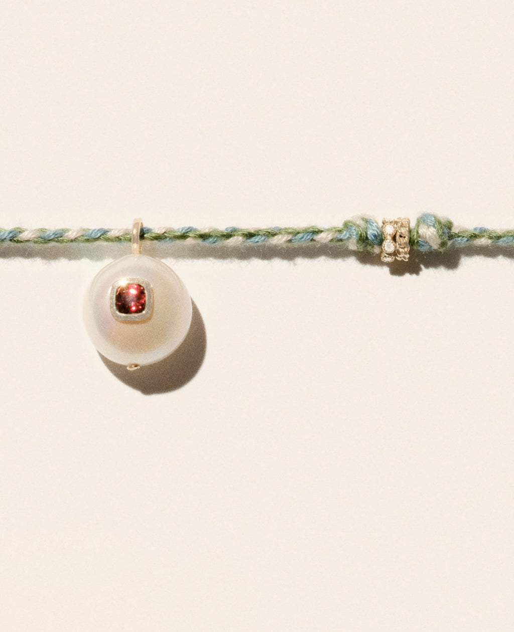 Collier Pascale Monvoisin Eddie grenat