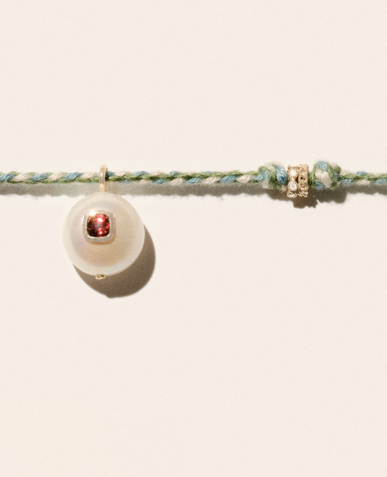 Collier Pascale Monvoisin Eddie grenat