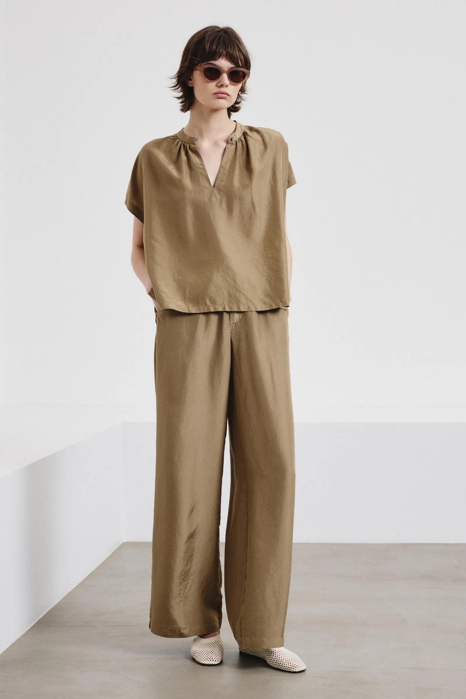 Pantalon Pomandère Dove Gray - PODIUMS NANCY
