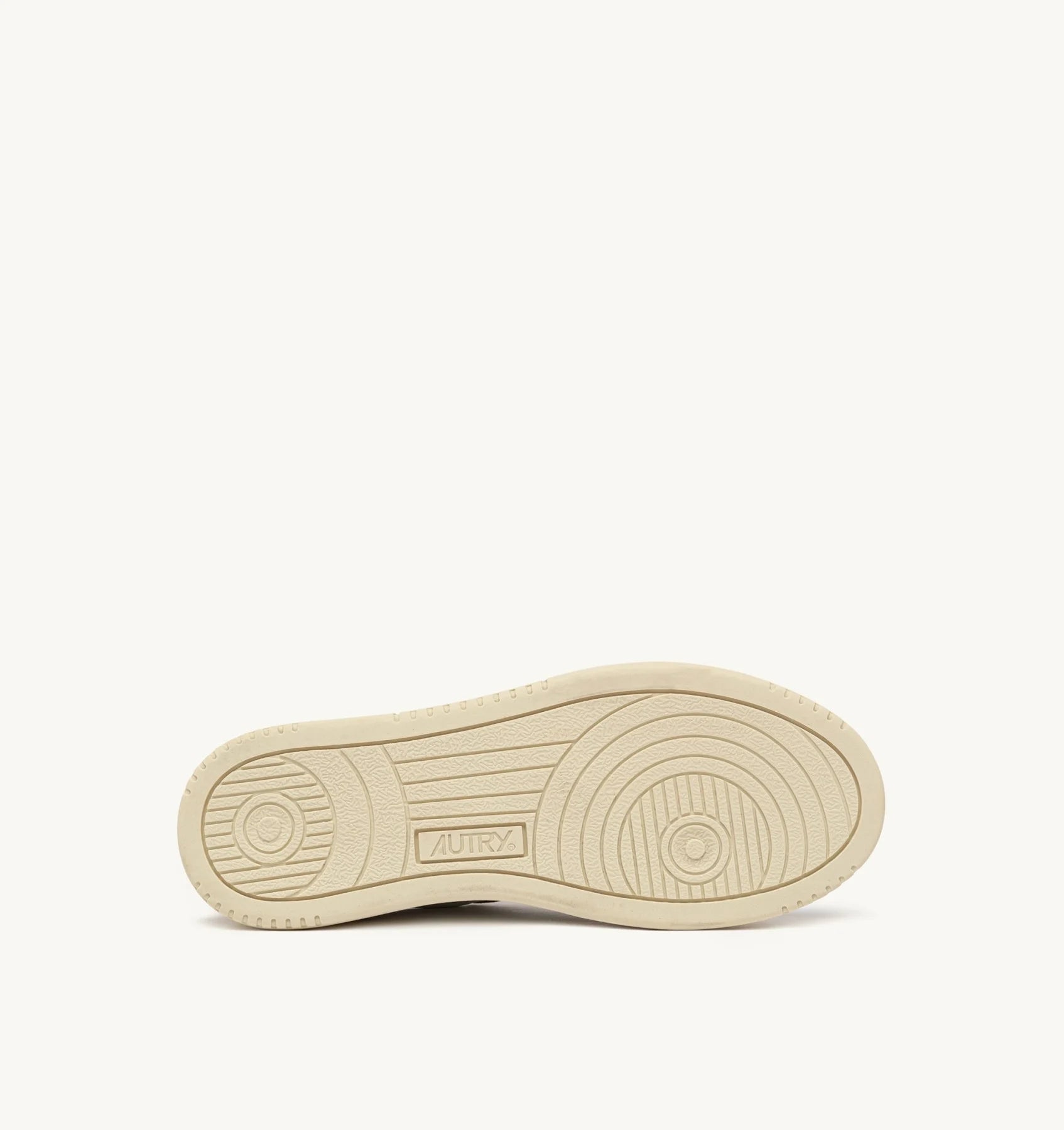 Baskets Autry Medalist Low Blanc/Platinum | Podiums Nancy