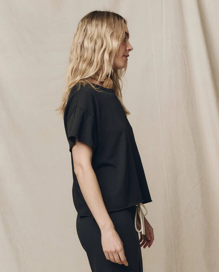 T-shirt TheGreat. Crop Almost Noir | Podiums Nancy