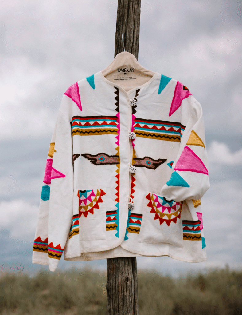 DINA NAVAJO BLANCHE/ TURQUOISE